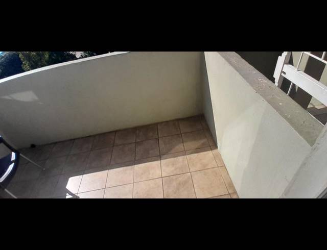 2 BEDROOM APARTMENT FOR SALE IN VORNA VALLEY